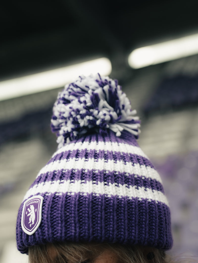 Wintermuts met grote pompom - Beerschot Logo